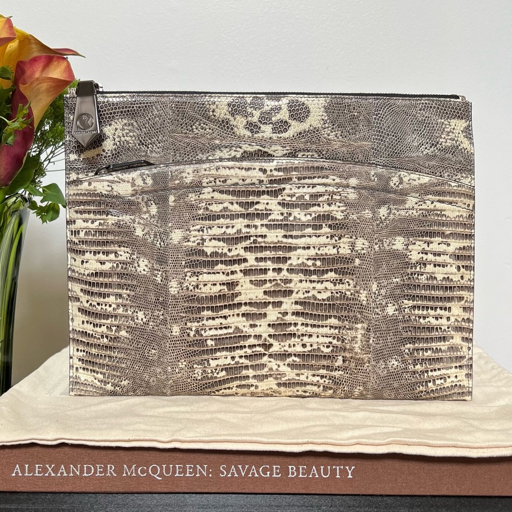 Reed Krakoff Tejus Ribbon Clutch